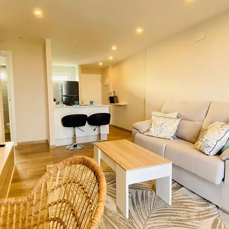 Apartament Moderno Con Vistas Al Mar -benalmadena Benalmádena